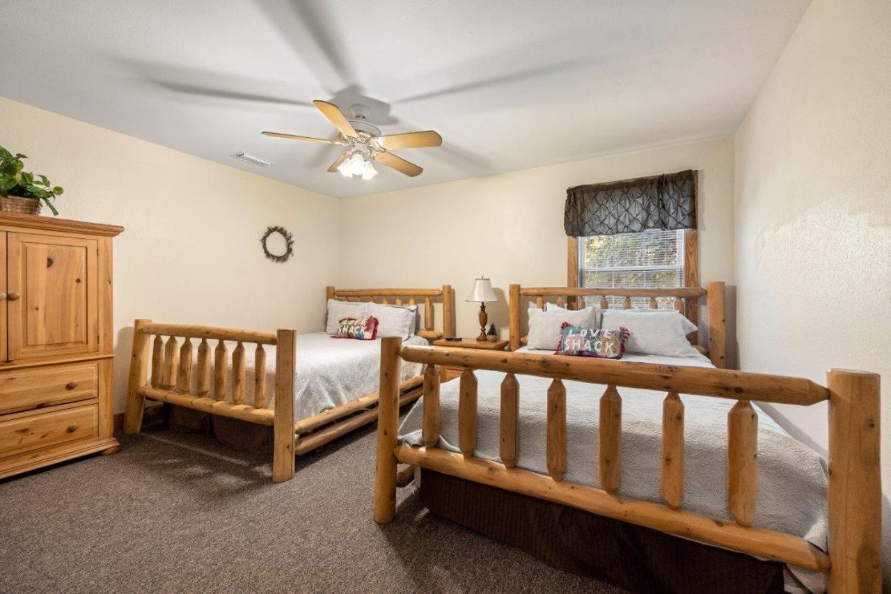 Poplar Point Condo Unit 12E Pigeon Forge Dış mekan fotoğraf